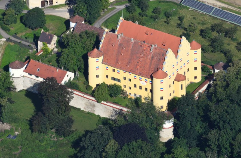 Schloß Dellmensingen, Germany